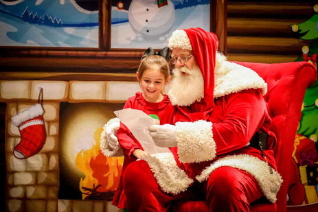 Santa Claus brings Best Stationery Items for Kids on Christmas!